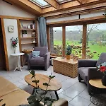 Charmante In Idyllisch Dorpje In Beau Village Holiday home