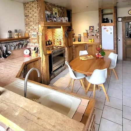 Charmante In Idyllisch Dorpje In Beau Village Parfondeval (Aisne)