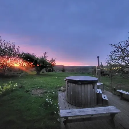 Holiday home Charmante In Idyllisch Dorpje In Beau Village Parfondeval (Aisne)