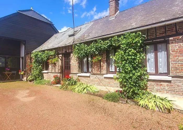 Charmante In Idyllisch Dorpje In Beau Village *